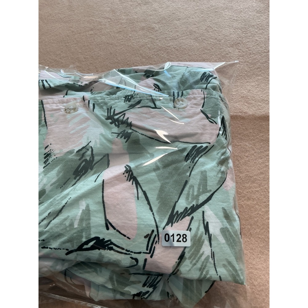 Stranger Things Hopper Shirt Adult XL Pink Green Excellent 80s Cosplay - Picture 7 of 8